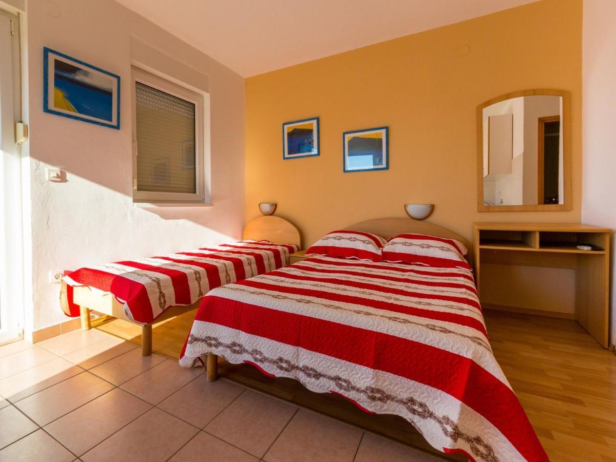 Apartments Ani Crikvenica Eksteriør billede